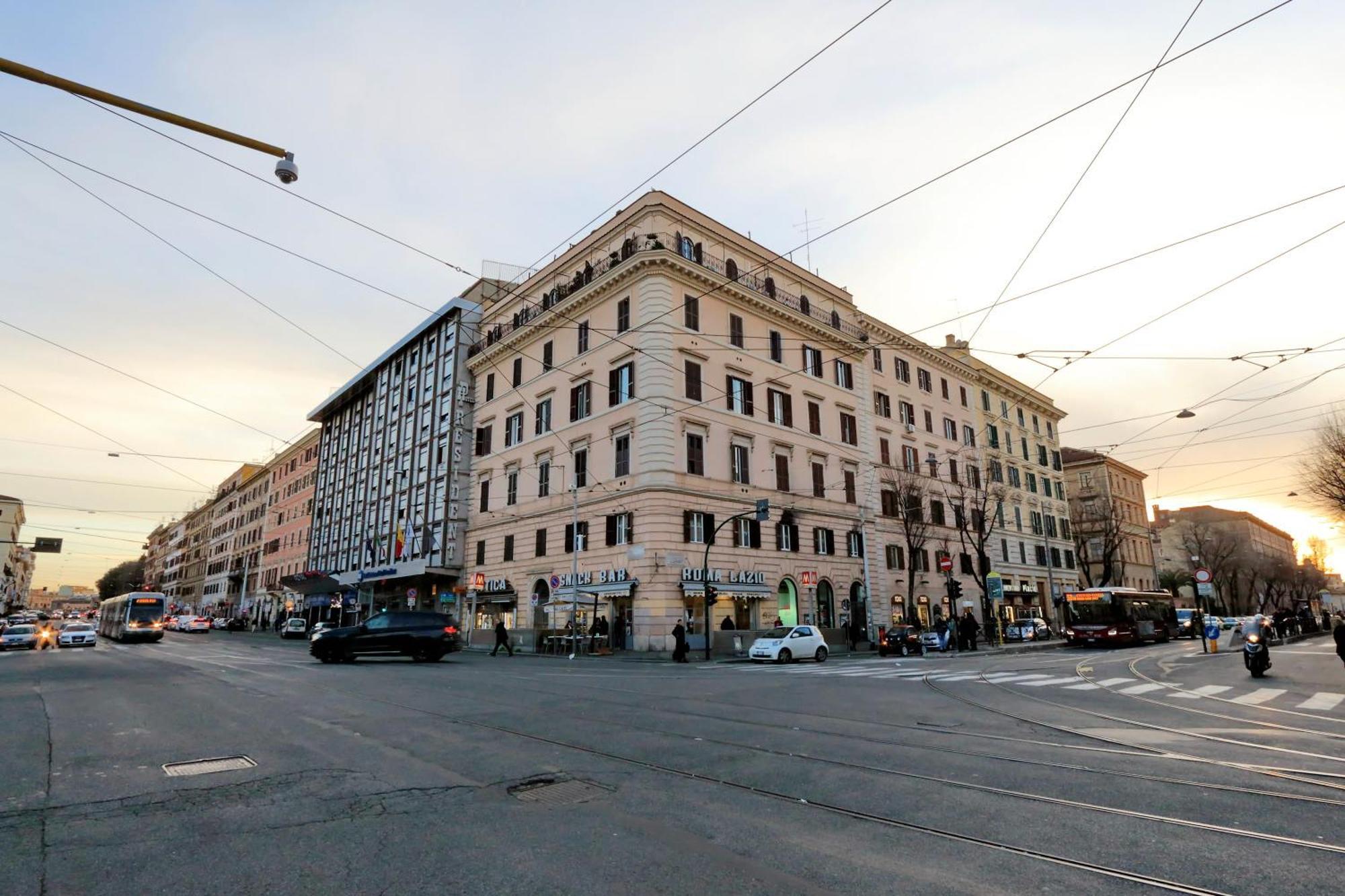 Deza Cozy Place Manzoni Rome Exterior photo